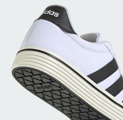 Tenis Adidas Daily 4.0 Blanco/Negro caballero